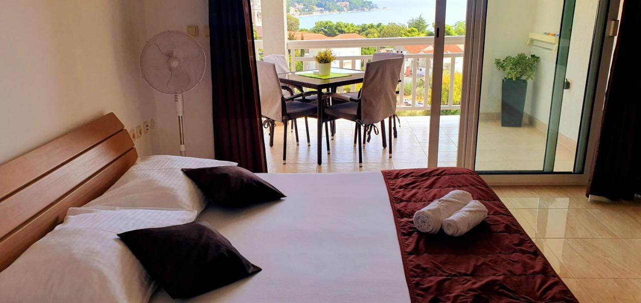 זאוסטרוג Apartments Rotim מראה חיצוני תמונה