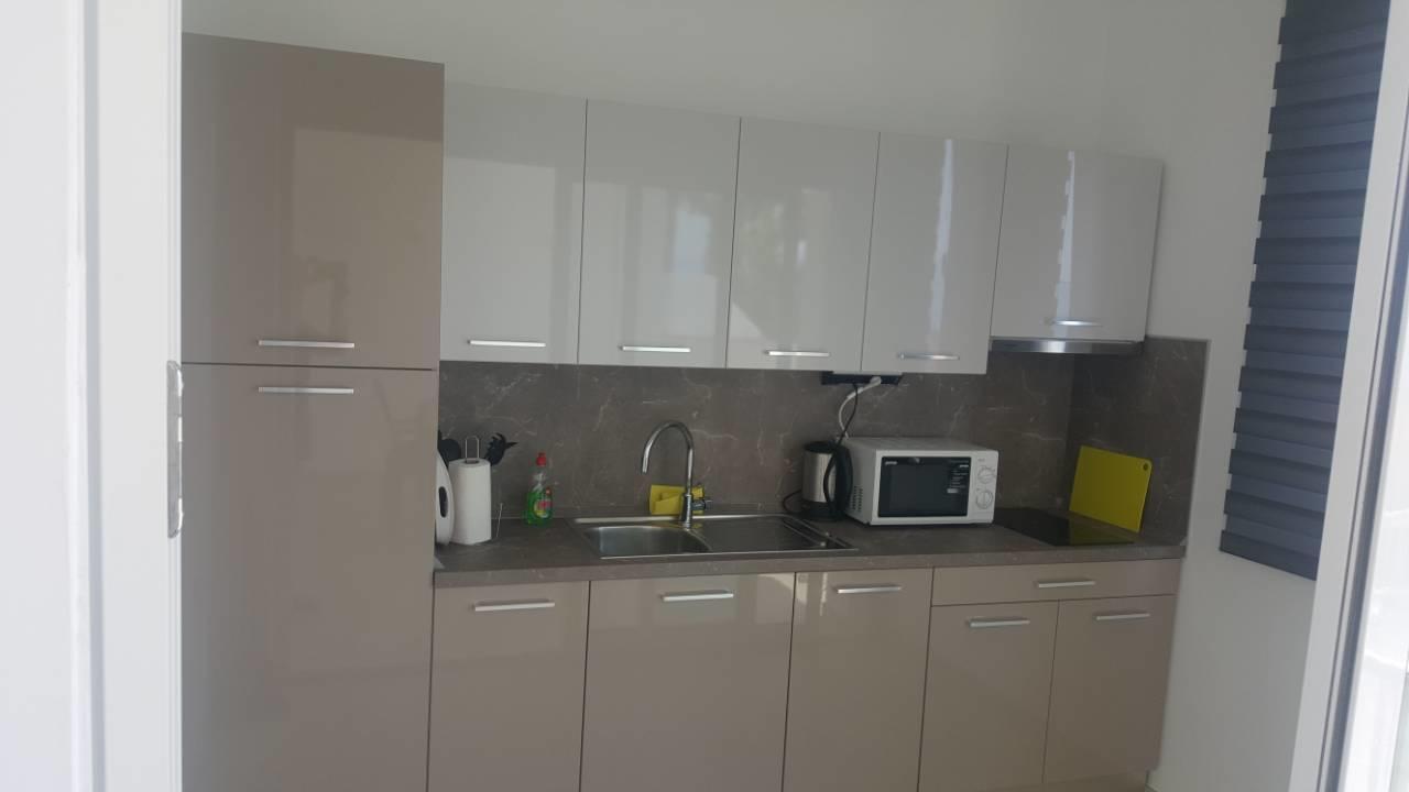 זאוסטרוג Apartments Rotim מראה חיצוני תמונה